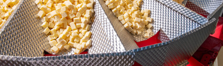 Miniblokjes en saladekaas 30% v.i.d.s.